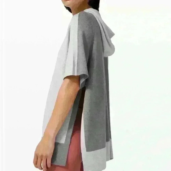 Lululemon Opened Up Poncho M/L - Picture 2 of 14